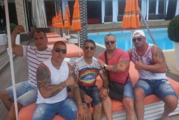 Klánokba szerveződik a romániai alvilág – Bukarestet 13 bűnbanda tartja rettegésben