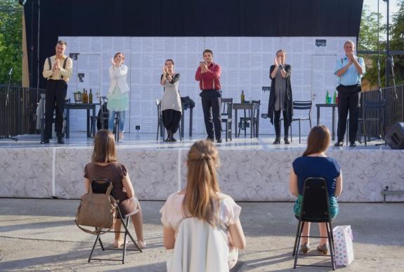 Augusztusban is a Szamos-parton játszik a kolozsvári színház