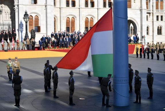 FRISSÍTVE – Orbán Viktor: a magyarok a túlélés bajnokaiként állnak az európai történelem színpadán