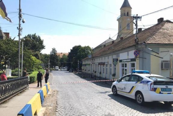 Ismét magyar magyarnak a farkasa Kárpátalján? – nemzetpolitikai lapszemle