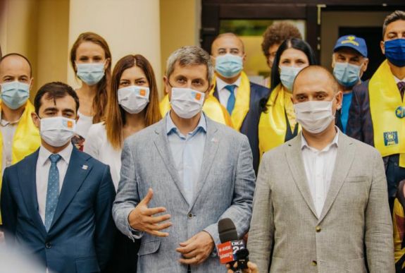 Dan Barna: az USR nem szavaz a bizalmatlansági indítványról