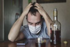 Éjszakai kijárási tilalom, boltbezárás jön Ausztrália egyik államában