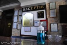 Brutálisan csökkent júniusban a szálláshelyekre érkezett turisták száma tavalyhoz képest