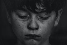 Egy-két pofon, fenékre verés még belefér? Gyermekbántalmazásról kérdeztünk szakembert