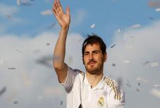 Bejelentette visszavonulását Iker Casillas
