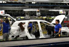 A vártnál lassabban tér magához a hazai gépjárműipar