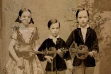 Aki Orbán Balázst elkísérte Székelyföldre: Mezei József „festész és fényképész” felvételei 