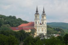 Korlátozott számban vehetnek részt a zarándokok a máriaradnai búcsún
