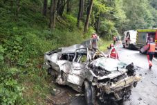 Ketten meghaltak, hárman megsérültek a háromszéki autóbalesetben