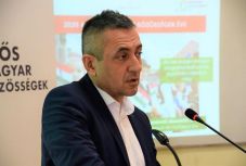 Potápi: a magyar megmaradást szolgálná a nemzeti régiók létrejötte