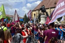 Több tízmillió eurót bukik Kolozsvár az online történő egyetemi oktatáson