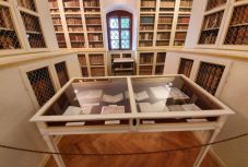 Erdély legjei – Maros megye: a marosvásárhelyi Teleki Téka ma is élő könyvtár (VIDEÓ)