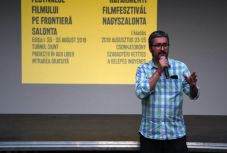 Marian Crișan filmrendező román-magyar filmfesztivált alapított szülővárosában, Nagyszalontán