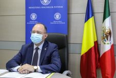 Román külügyminiszter a fehérorosz helyzetről: támogatjuk a szankciólista gondolatát