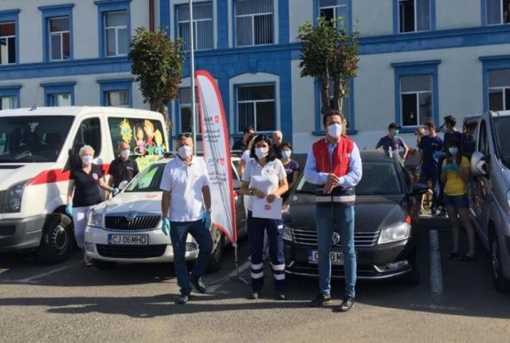 Ötszáz segélycsomagot ad át a Máltai Szeretetszolgálat Marosvásárhelyen