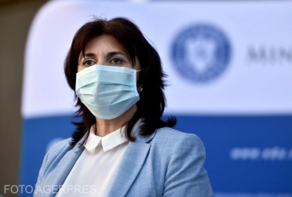 A miniszter a tanévkezdésről: egy feltétellel maradhat otthon a gyerek