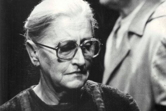 „Bármilyen szerepet a saját egyéniségéhez szelídített” – Orosz Lujza színművésztől búcsúztak