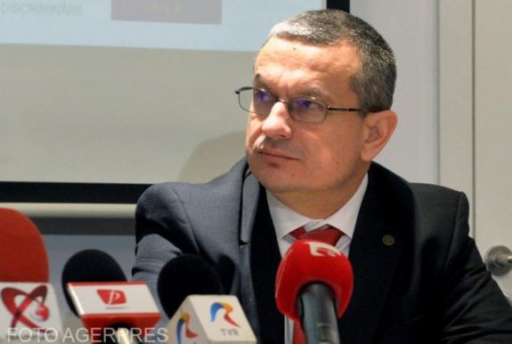 Asztalos Csaba: a román állam úgy viselkedik, mintha a kisebbségi oktatás nem hozzá tartozna