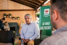 Szemléletváltással, új lendülettel terelné jó irányba Gyergyószentmiklóst Csergő Tibor polgármesterjelölt