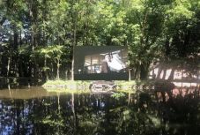 Vízi mozi és színház lesz az árkosi Szentkereszty-kastély taván