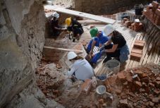 Restaurátor-szaktáborok zajlottak a bonchidai Bánffy-kastélyban