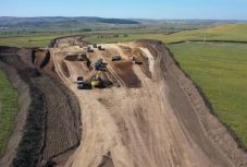 Megfelelő ütemben haladnak az autópálya-építéssel Marosvásárhely közvetlen közelében