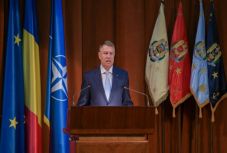 Iohannis: Románia a NATO megbízható szövetségese marad
