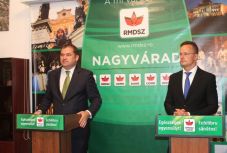 Nagyváradi iskolaberuházásokra ígért támogatást Szijjártó Péter magyar külügyminiszter