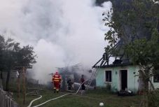 Két családi ház gyulladt ki a gyimesbükki Tarhavason