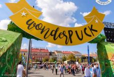 Utcaszínházi fesztiválra várja közönségét a kolozsvári Puck Bábszínház