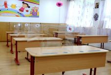 A magas fertőzöttség miatt tizenkét háromszéki településen hibrid oktatásra készülnek