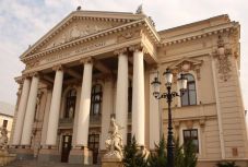 A HolnapUtán Fesztivállal nyitnak újra a nagyváradi színház belső terei