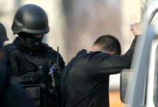 Tervezet: 3-tól 7 évig terjedő börtönbüntetés róható ki bűnbandák által elkövetett tettek miatt