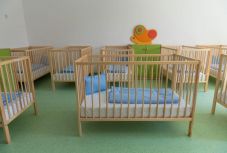 Állami támogatást kapnak jövő tanévtől a bölcsődék – a pénzt a készülő költségvetés-tervezetnek tartalmaznia kell