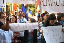 Orban a maszkviselés ellen tüntetőkről: egyesek mintha nem szeretnék gyerekeiket