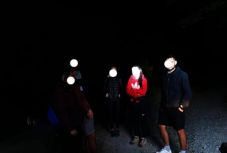 Rövidnadrágban és sportcipőben indultak neki a hegynek – eltévedt turistákon segítettek a hegyimentők