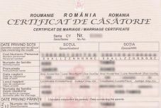 Kétnyelvű anyakönyvi kivonatokat kaphatnak az erdélyi magyarok