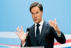 A holland kormányfő azt szeretné, ha a szurkolók nem szurkolnának