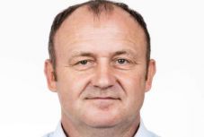 Arad megye: új helyszínen aratott győzelmet RMDSZ-es jelölt