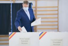 Iohannis: szóba se jöhet a parlamenti választások elhalasztása