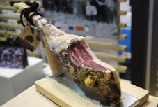 „Sertéshús-terroristák” fújták le Lyonban a henteseket