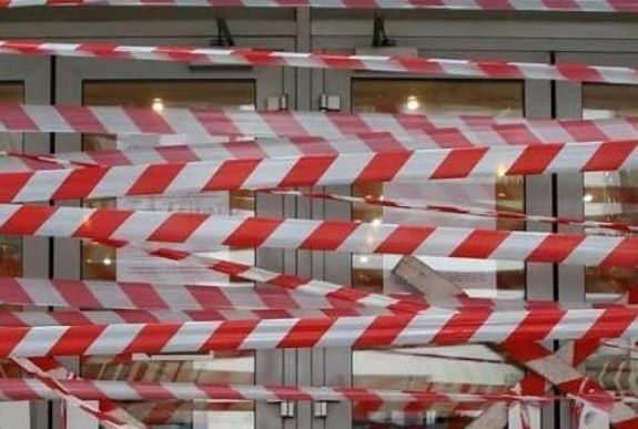 Az SZFE újabb épületét foglalták el a hallgatók, az oktatók sztrájkba léptek