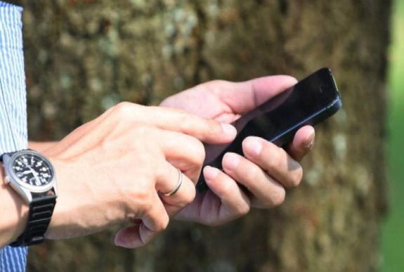 Koronavírus Romániában: zöldszámon „jelenthetnek” majd egymásról az emberek?