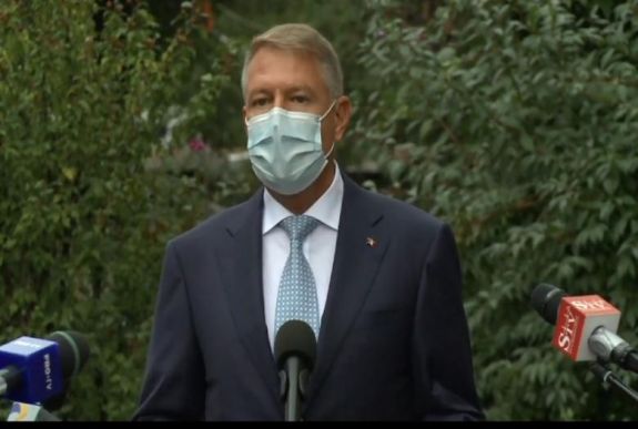 Iohannis: nem akarok szükségállapotot, de viseljünk maszkot az utcán is