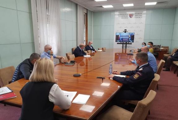 Járványügyi szigorításokat vezettek be Maros megyében is