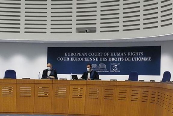 Pert nyert Románia ellen két, terrorizmusgyanúval kiutasított pakisztáni diák