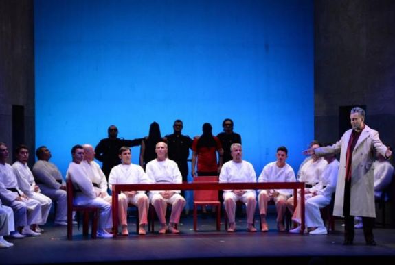 Járványgóc a magyar operánál: a vezetőség védelmére keltek az alkalmazottak