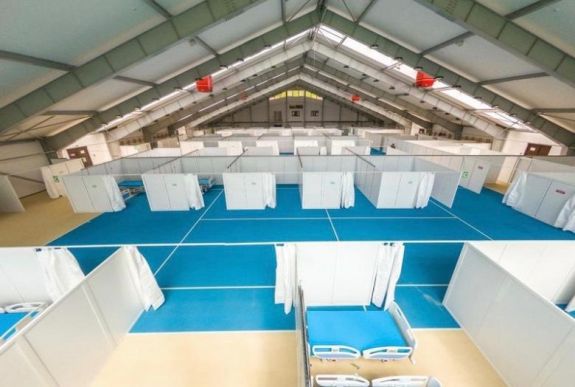 Raed Arafat: a marosvásárhelyi háttérkórházban megduplázzák az intenzív terápiás ágyak számát