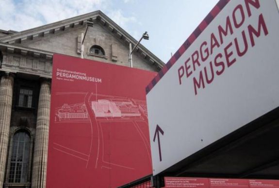 Rejtélyes műkincsrongálás történt a berlini Múzeumsziget kiállítóhelyein