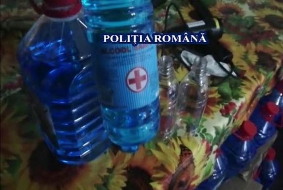 Bíróság elé állították Iași-ban a 17 ember halálát okozó szeszhamisítókat